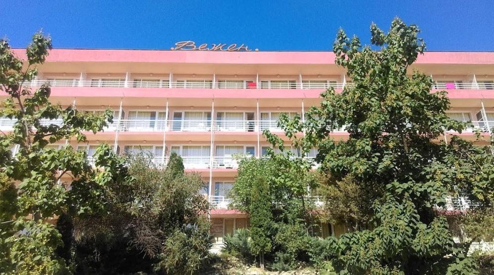 Vezhen Hotel - Free Parking غولدن ساندز المظهر الخارجي الصورة
