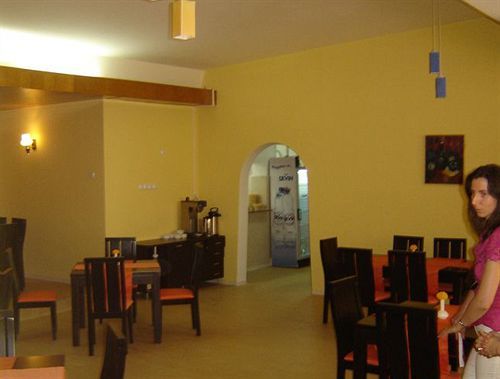 Vezhen Hotel - Free Parking غولدن ساندز المظهر الخارجي الصورة